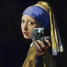 museum selfie day.jpg