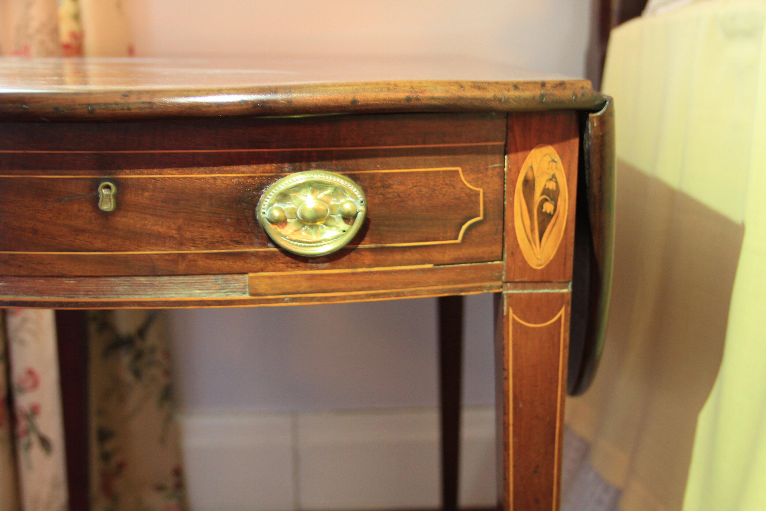 Detail of Lillies of the Valley inlay design on Charleston-made Pembroke Table