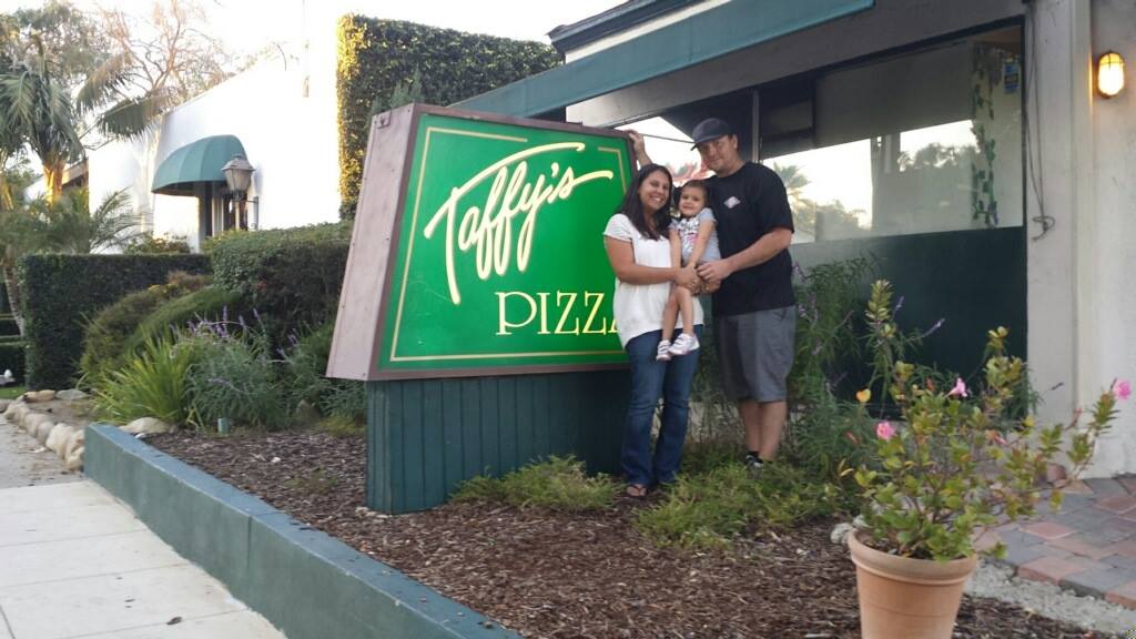 Taffy's Pizza Santa Barbara, Pizza Delivery