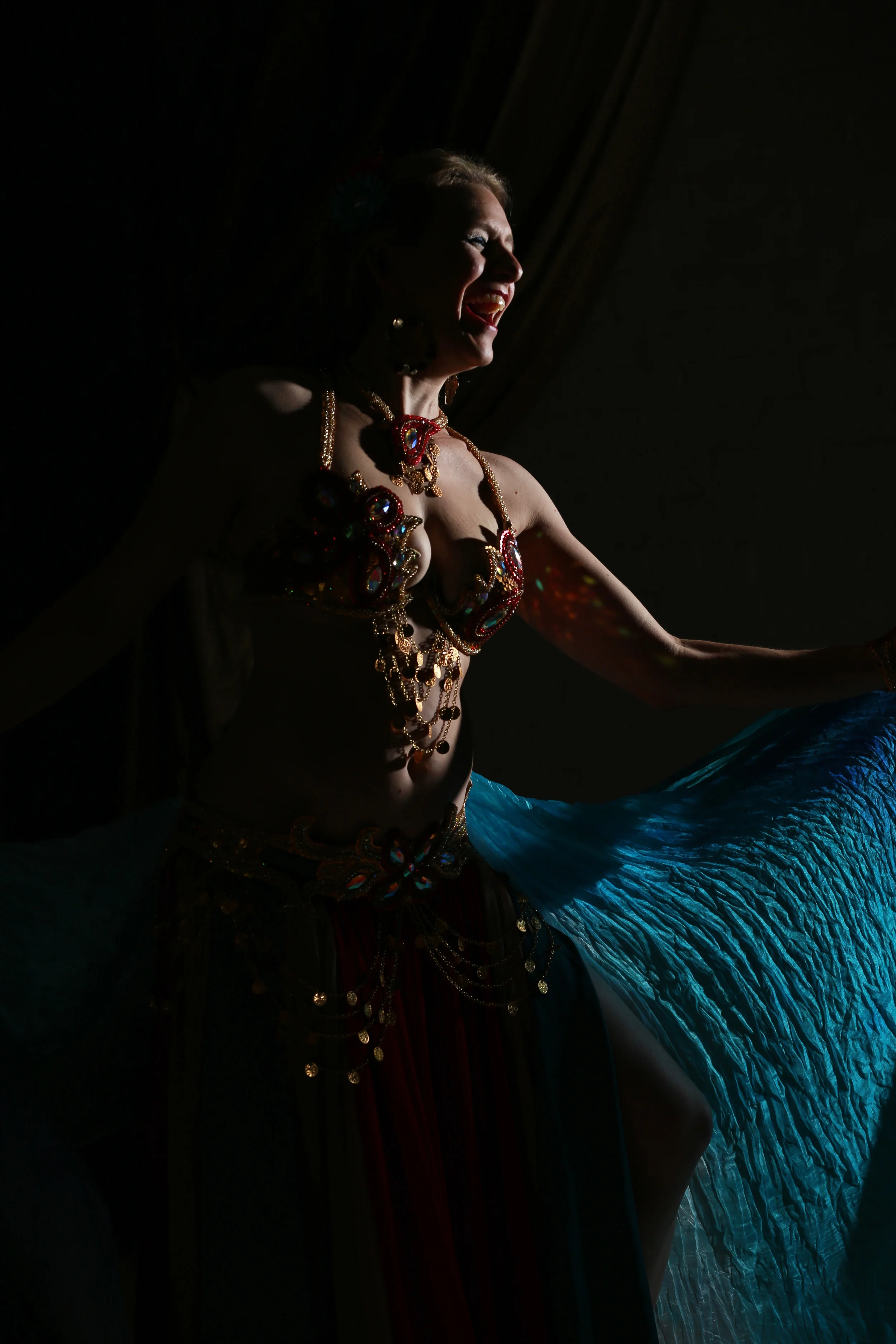 CreativeTypesSafiya_PhotoBySaraHughes-1-1`.jpg