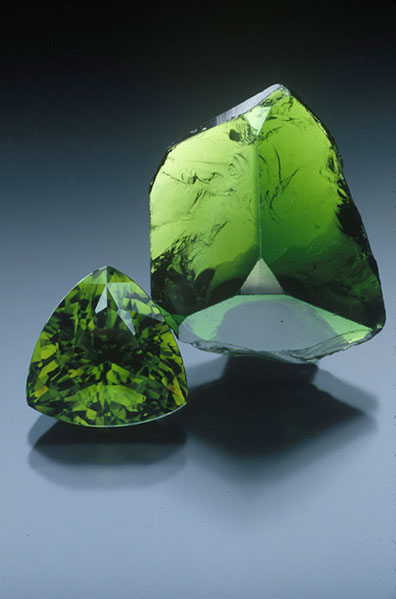  Chrome tourmaline,&nbsp;Tanzania, 7.63 ct and 2.4 cm high, Collection of William Larson. 