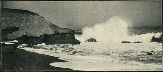 La Jolla is a combination of smooth sea beach and mammoth caves. (Photo: Fitch Studio)