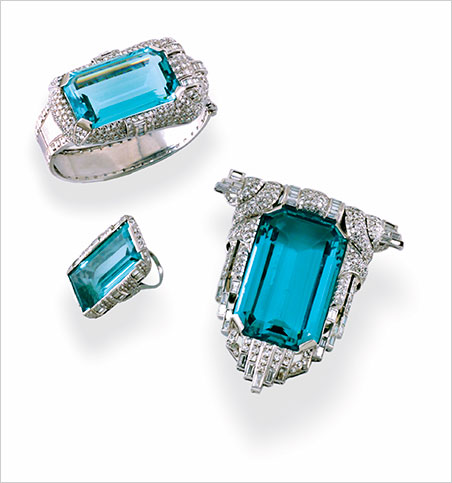Goodness had nothing to do with it. Aquamarine Suite of Mae West. Platinum, diamond, and aquamarine. Neil Lane Collection. (Photo: © Museum of Fine Arts, Boston)