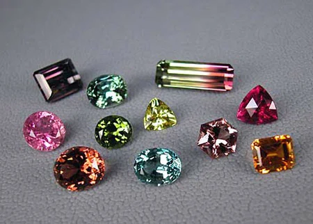 This image by Wimon Manorotkul is included in the Tourmaline Buying Guide by her husband Richard W. Hughes, found on Palagems.com .