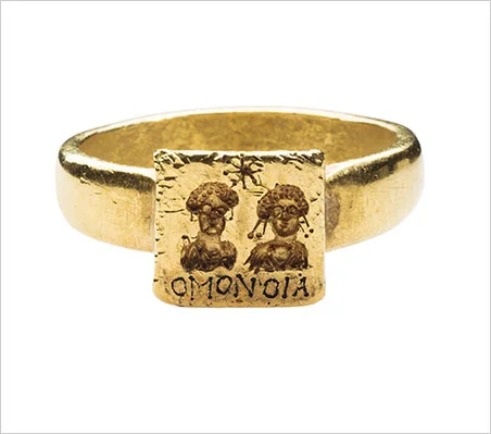 Gold Marriage Ring , Byzantine, 6th–7th century. Griffin Collection. Bezel 9.7 x 9.1 mm. (Photo: Richard Goodbody)