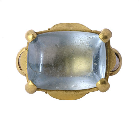 Byzantine Gemstone Ring . Byzantium, Constantinople, 12th-13th century. Gold, aquamarine, and pearls. Bezel 23.5 x 19mm. Griffin Collection. (Photo: Richard Goodbody)
