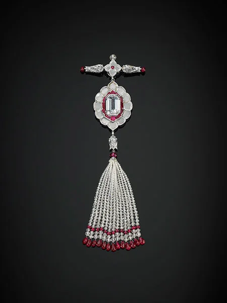 The Al Thani Collection. Pendant brooch set with diamonds and rubies, 2011. by Bhagat, Mumbai, India. (© Servette Overseas Limited, 2014. Photograph: Prudence Cuming Associates Ltd)