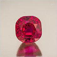 Red-y? A superb natural Burma ruby, 2.72 carats. Inventory #22003 . (Photo: Mia Dixon)