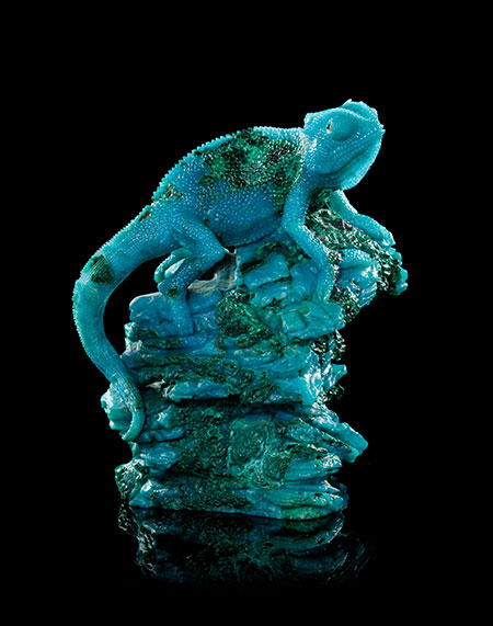 A sitting chameleon chrysocolla carving, Gerd Dreher for Asprey, Idar-Oberstein, Germany, 5.5 x 3.75 x 3.25 in. 