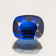 This Burmese sapphire weighs 3.36 carats and is unheated. Inventory #20123 . (Photo: Mia Dixon)