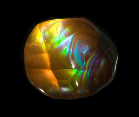Fire agate from Pala International. (Photo: Mia Dixon)