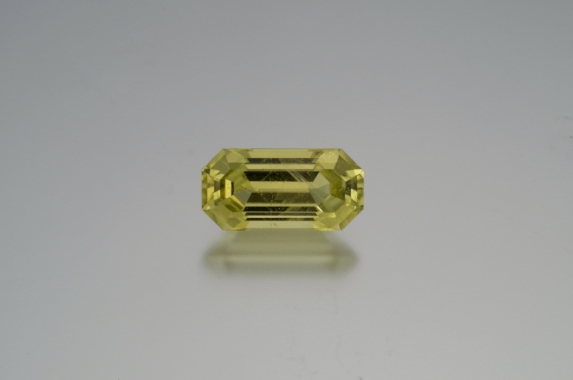9.11 cts. brazilianite, Inventory #18523 . (Photo: Mia Dixon)