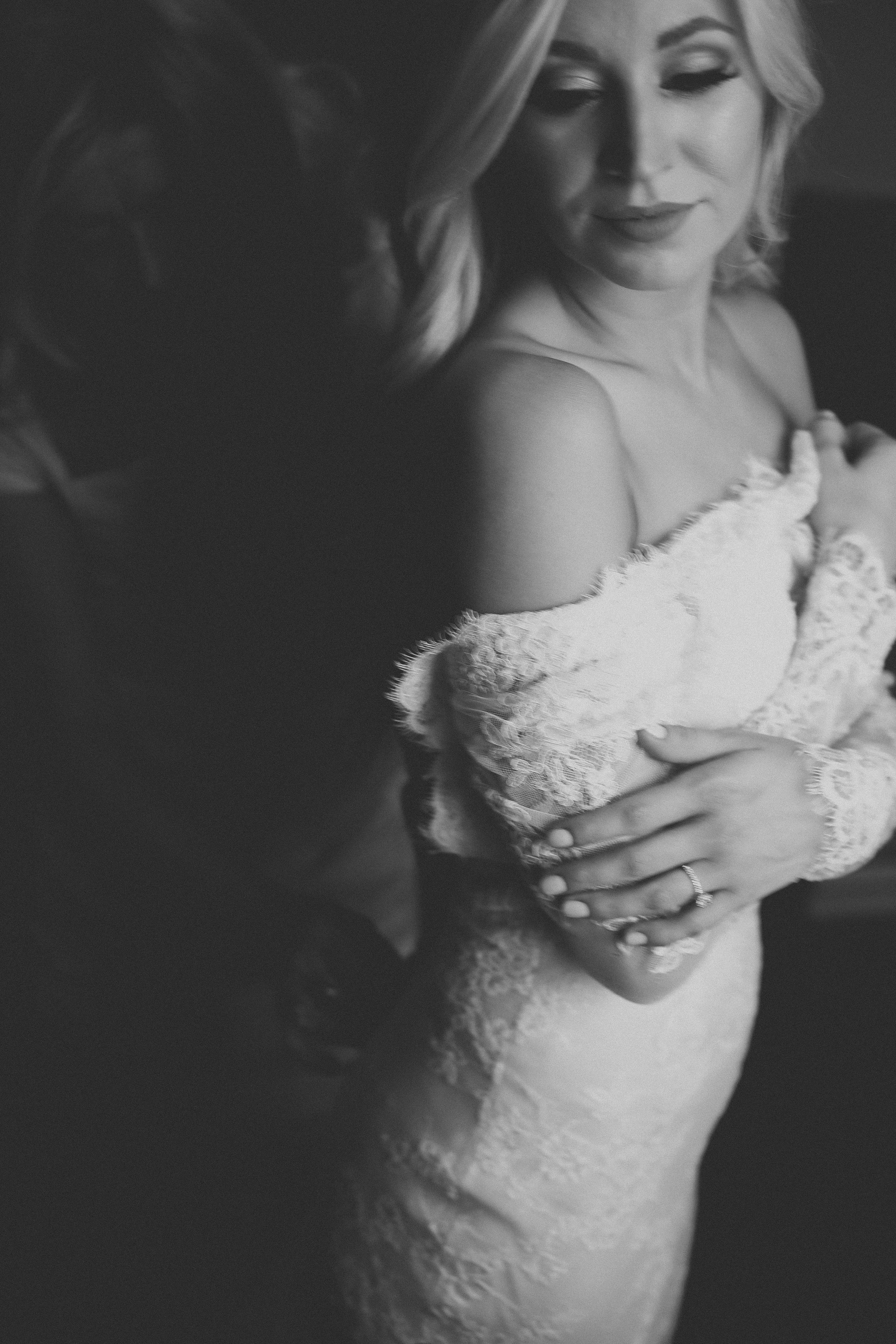  #wedding #weddingphotographer #weddingphotography #weddingideas #weddinginspiration #mamiya #california&nbsp; #portrait #photo #exposure #composition #love #light #goldenhour #losangelesweddingphotographer #junebugweddings #loveauthentic #bridetrend