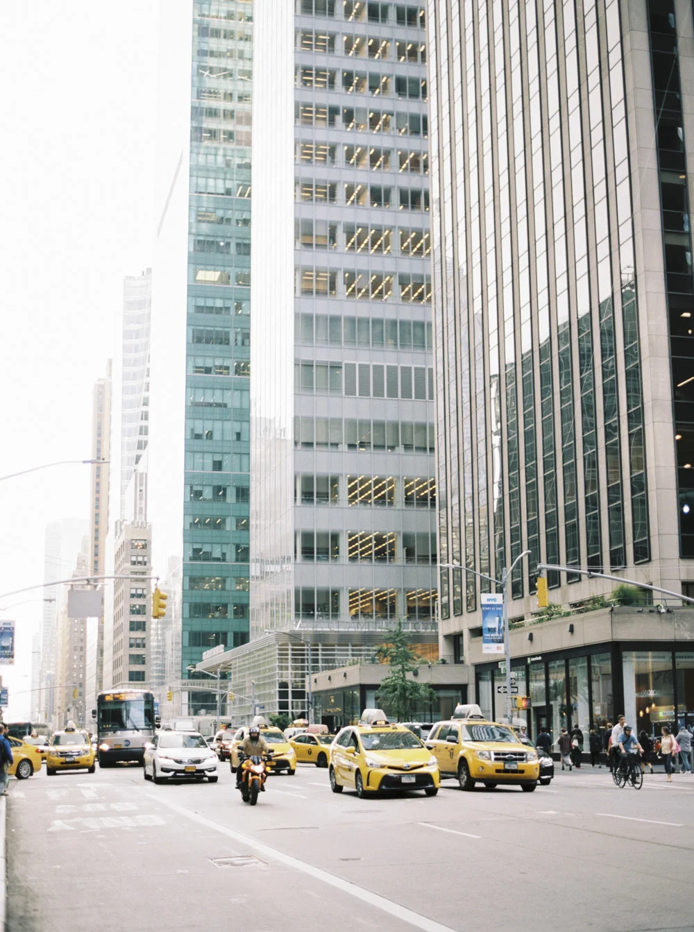 Joe+Lengson+Film+Wedding+Photography+NYC--52.jpg