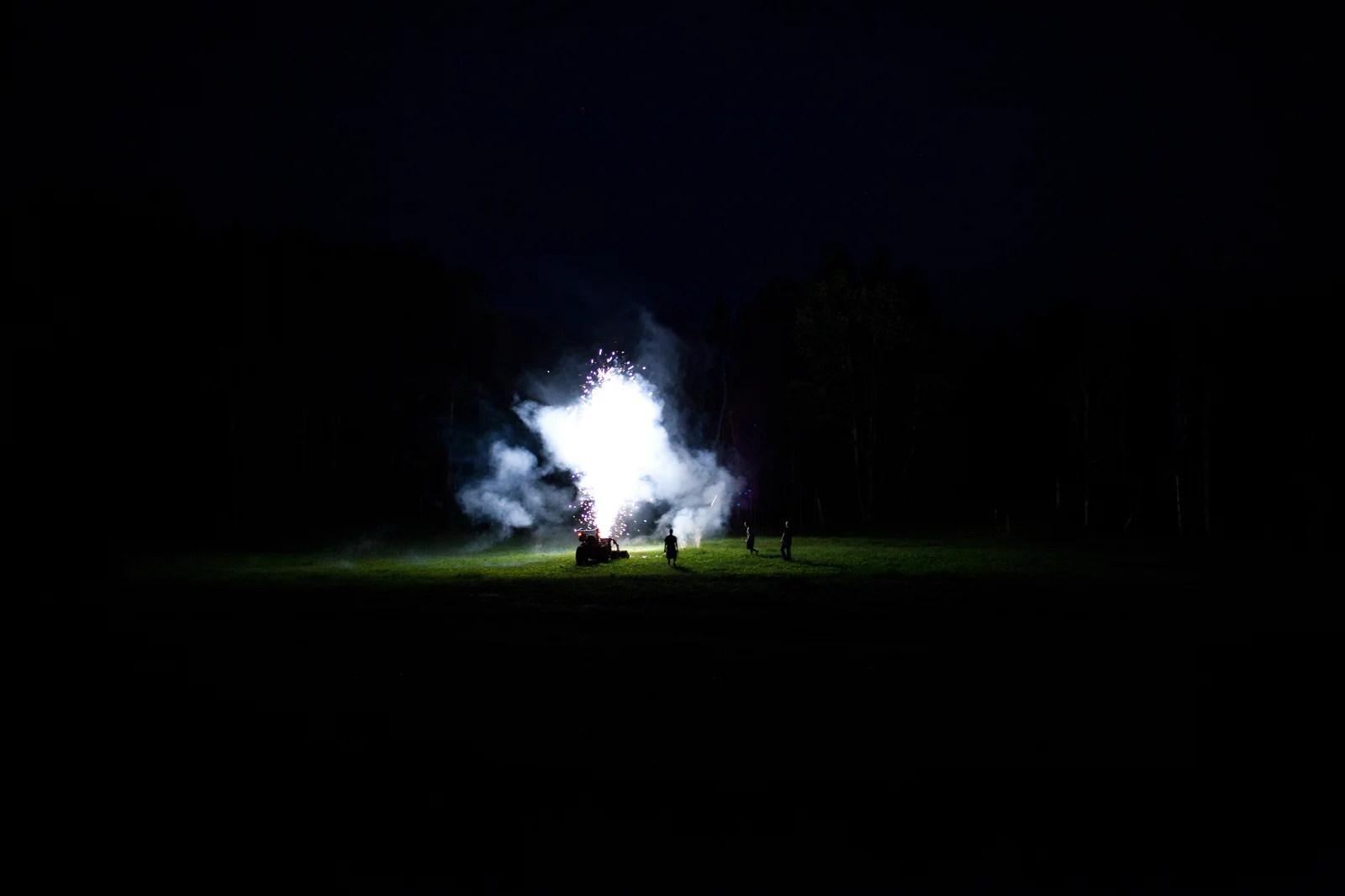 PageImage-502302-3509678-fireworks1.jpg