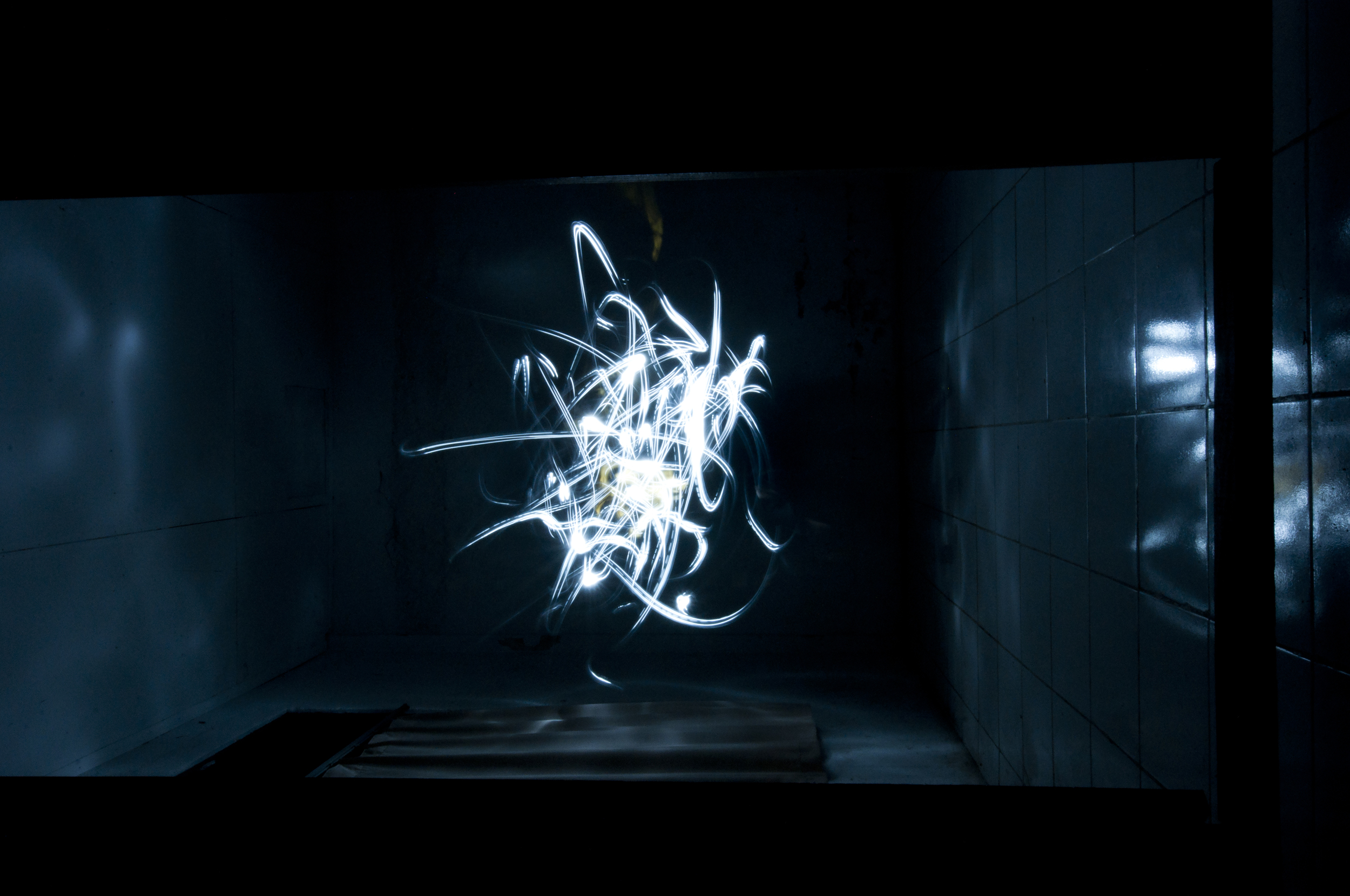 DL_LIGHT_DANCE_9.jpg