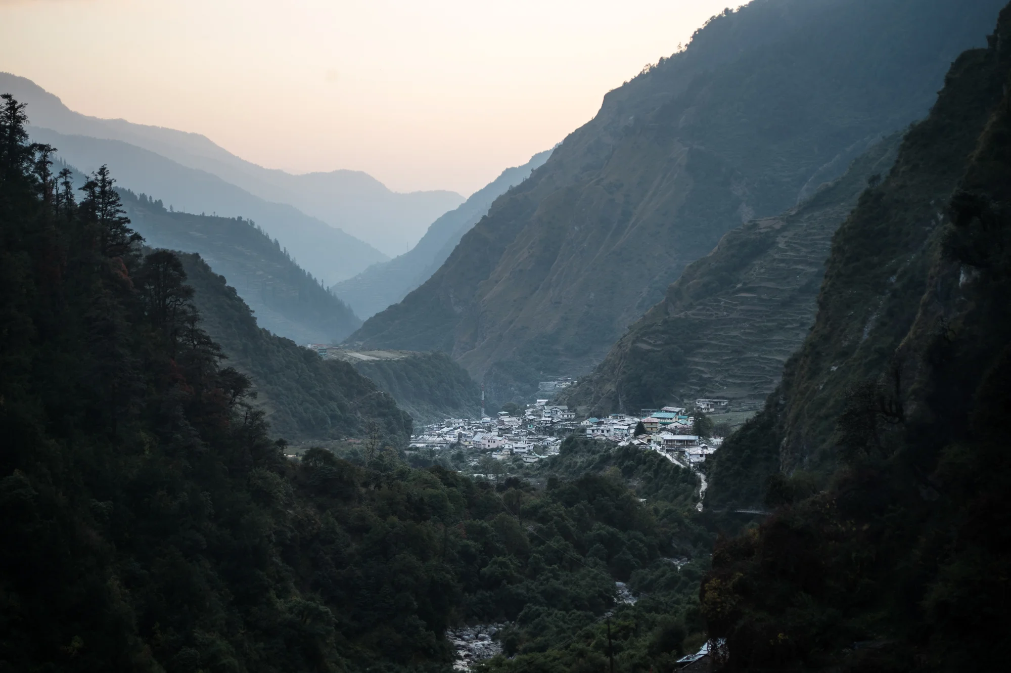 Yamuna_vivek_singh_the_far_valley_031.jpg