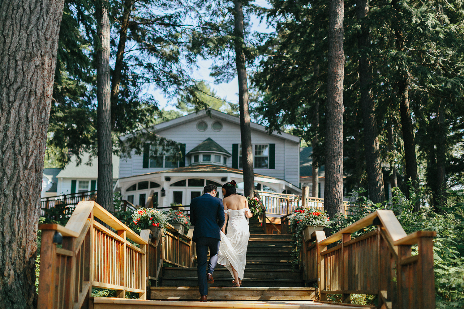 Toronto-Wedding-Photographer-Muskoka-Wedding-Lakeside-Forest-Theme-Boho-Bride-JuneBug-Weddings-candid-wedding-photographer.jpg