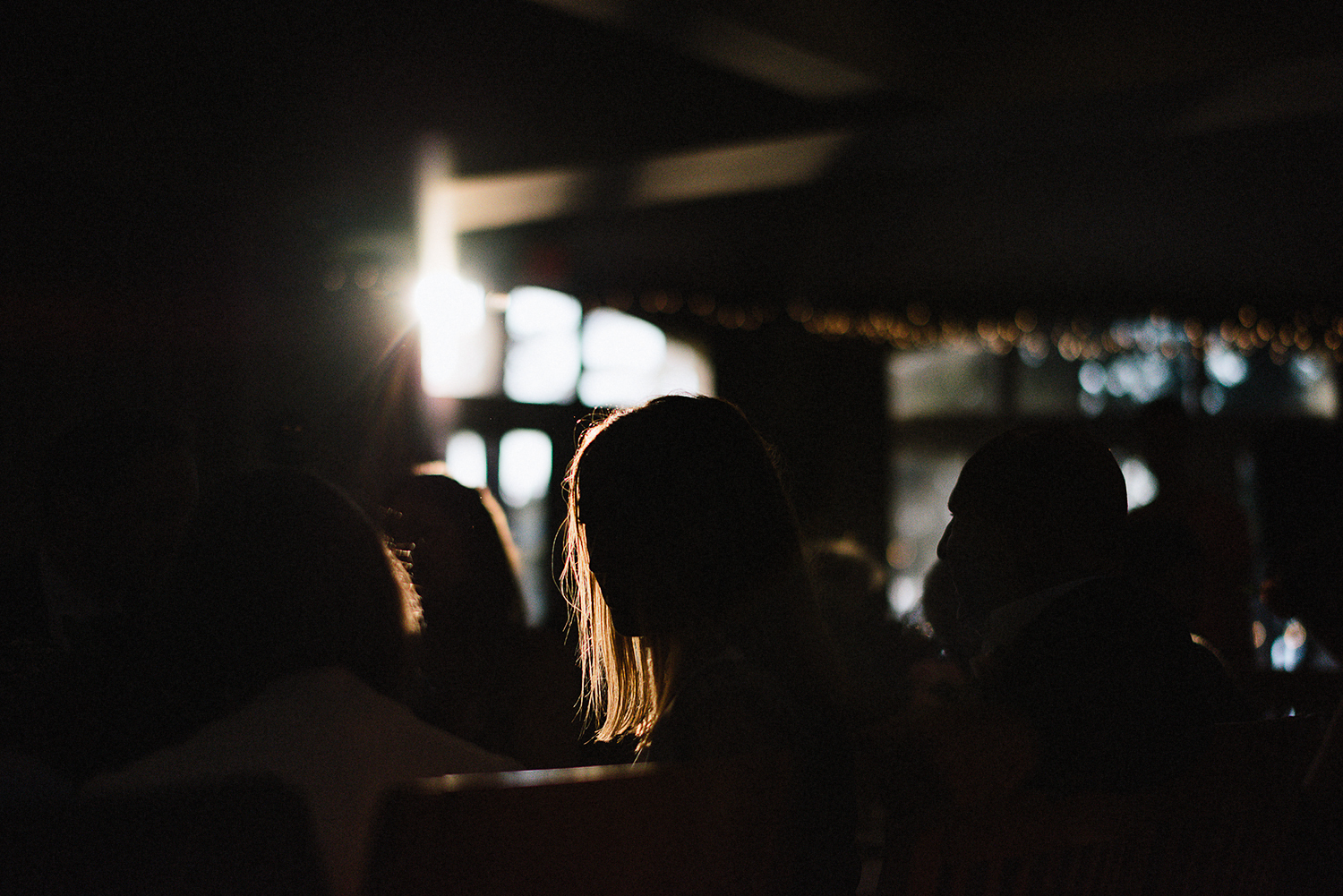 Muskoka-Cottage-Wedding-Photography-Photographer_Photojournalistic-Documentary-Wedding-Photography_Vintage-Toronto-Wedding-Photographers-Candid-Guest-Sunset-Light.jpg