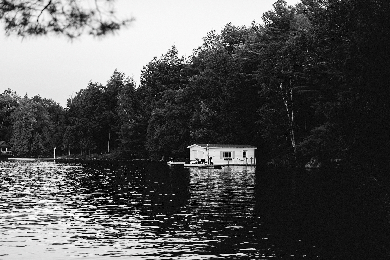 Muskoka-Cottage-Wedding-Photography-Photographer_Photojournalistic-Documentary-Wedding-Photography_Vintage-Bride-Lovers-Land-Dress_Sunset-Boathouse-Detail-sunset.jpg