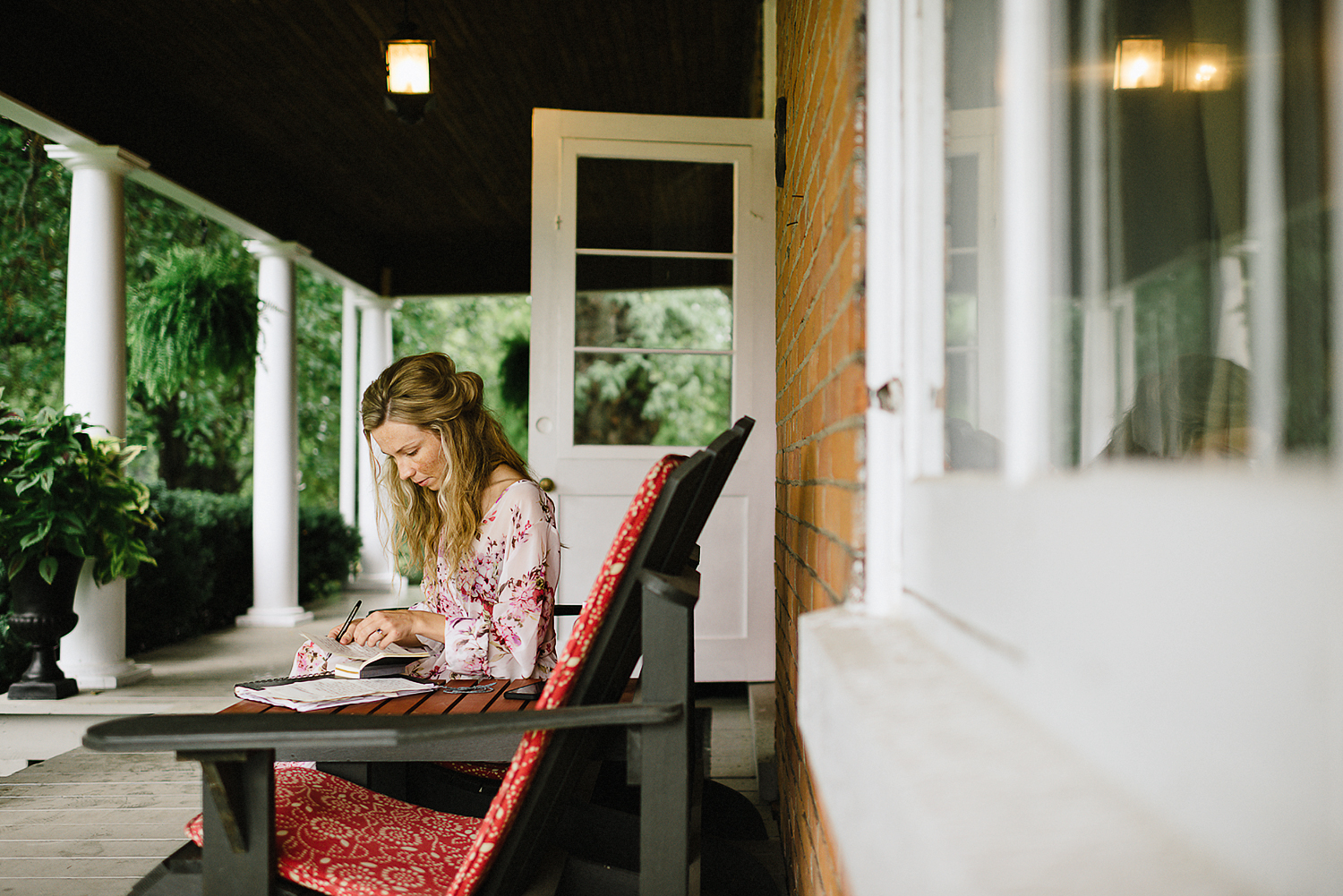 Best-Moody-Vintage-Small-Town-Chapel-Wedding-Toronto-Ontario_-Rain-Love-Writing-Bride.jpg