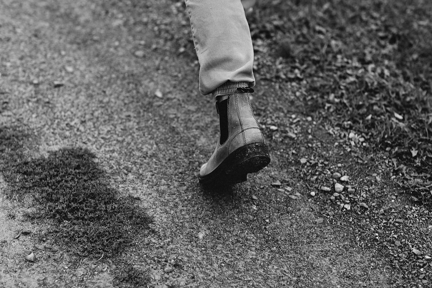 Best-Moody-Documentary-Wedding-Photography-Vintage-Small-Town-Chapel-Wedding-Toronto-Ontario_Candid_Groom-Getting-ready-at-Campsite-Blundstones-details.jpg