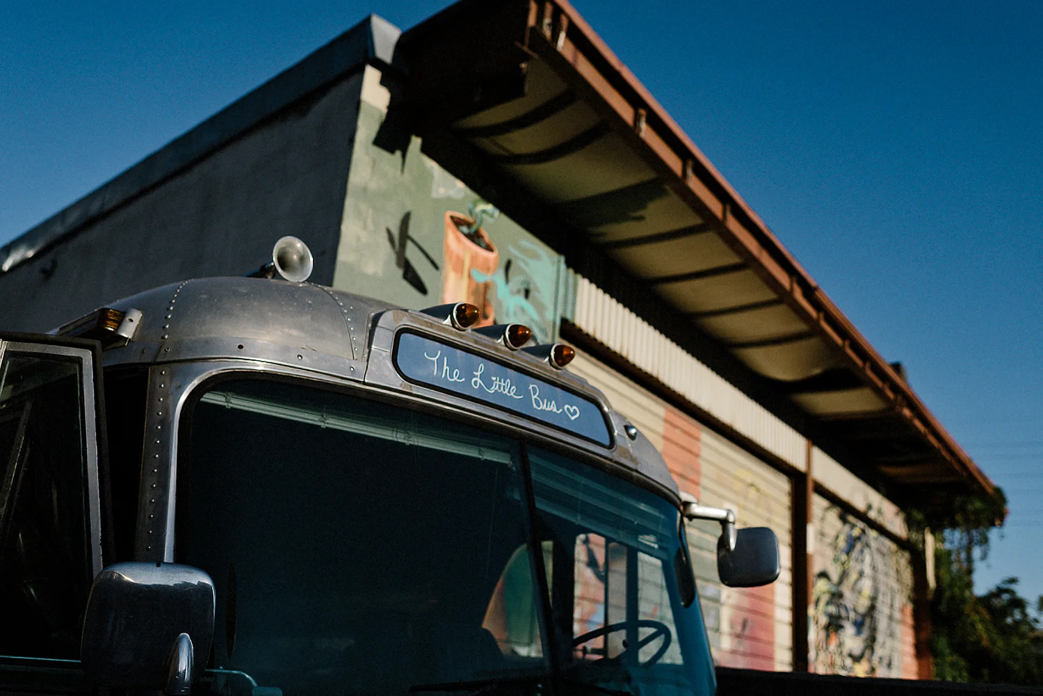 Best-Wedding-photographers-Toronto-NAtural-Candid-wedding-photography-Airship37-Wedding-Cocktail-Hour-Airstream-Bus-Detail.jpg