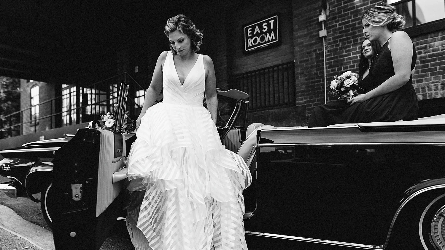 East-Room-Wedding-Toronto-Best-Toronto-Wedding-Photographer-3B-Photography-Intimate-Real-Wedding-Documentary-Approach_Bridal-party-photos-15.jpg