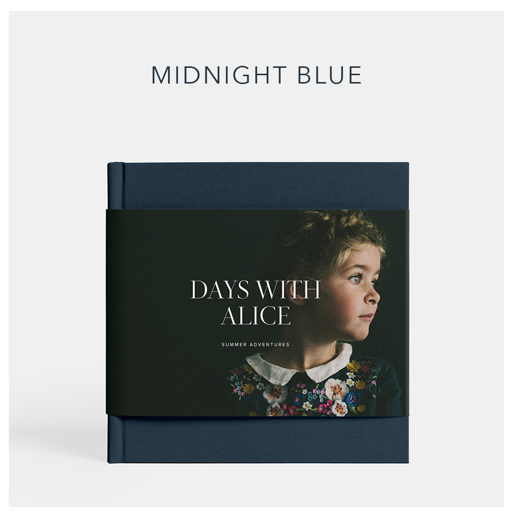 MIDNIGHT-BLUE-COFFEE-TABLE-ALBUM-SWATCH-TORONTO-WEDDING-PHOTOGRAPHER-WEDDING-ALBUM-DESIGN.jpg