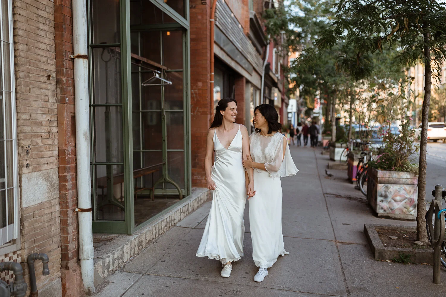 125-Gladstone-Hotel-Real-Wedding-Same-Sex-Couple-Toronto-Photographer-3B-Photography-190.JPG