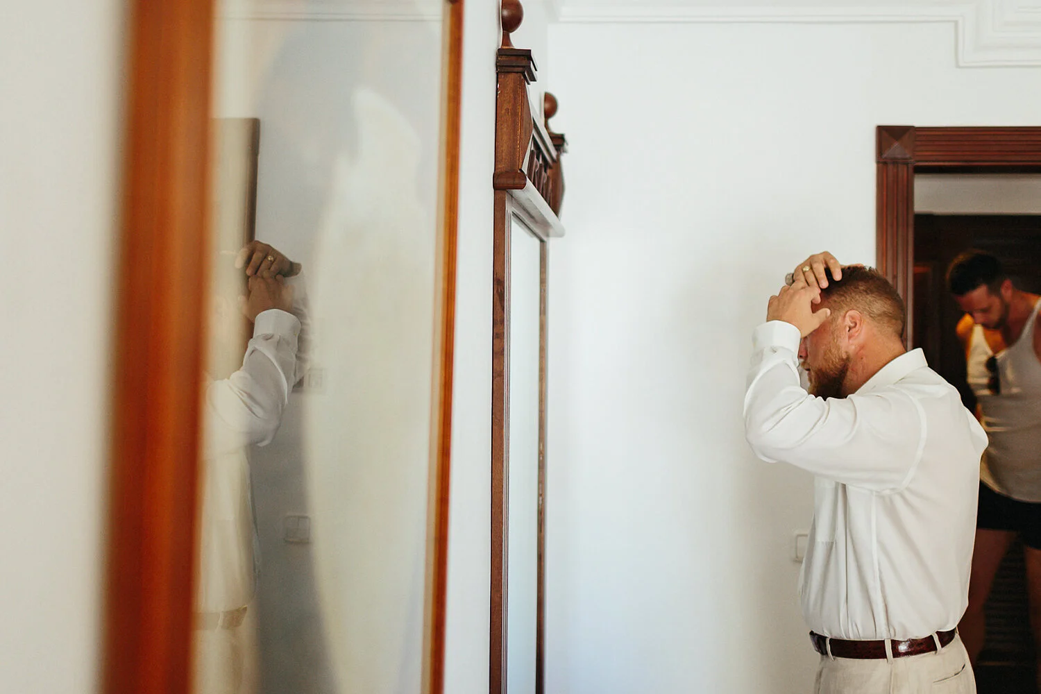 394-cabo-san-lucas-wedding-travelling-destination-wedding-photographer-toronto-wedding-photographers-3b-photography-hipster-trendy-documentary-style-mexico-wedding-groom-getting-ready-details-hair.JPG