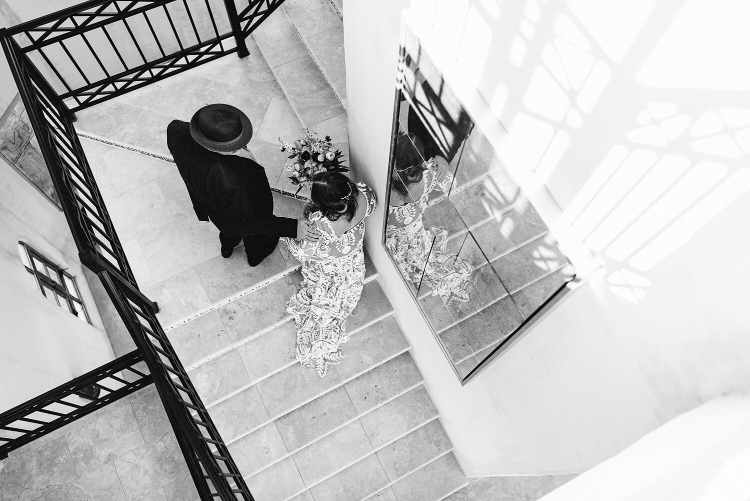400-destination-wedding-cabo-san-lucas-ventanas-private-residence-alternative-toronto-wedding-photographer-ceremony-candid-documentary-moments-before-the-ceremony-bride-and-dad.JPG