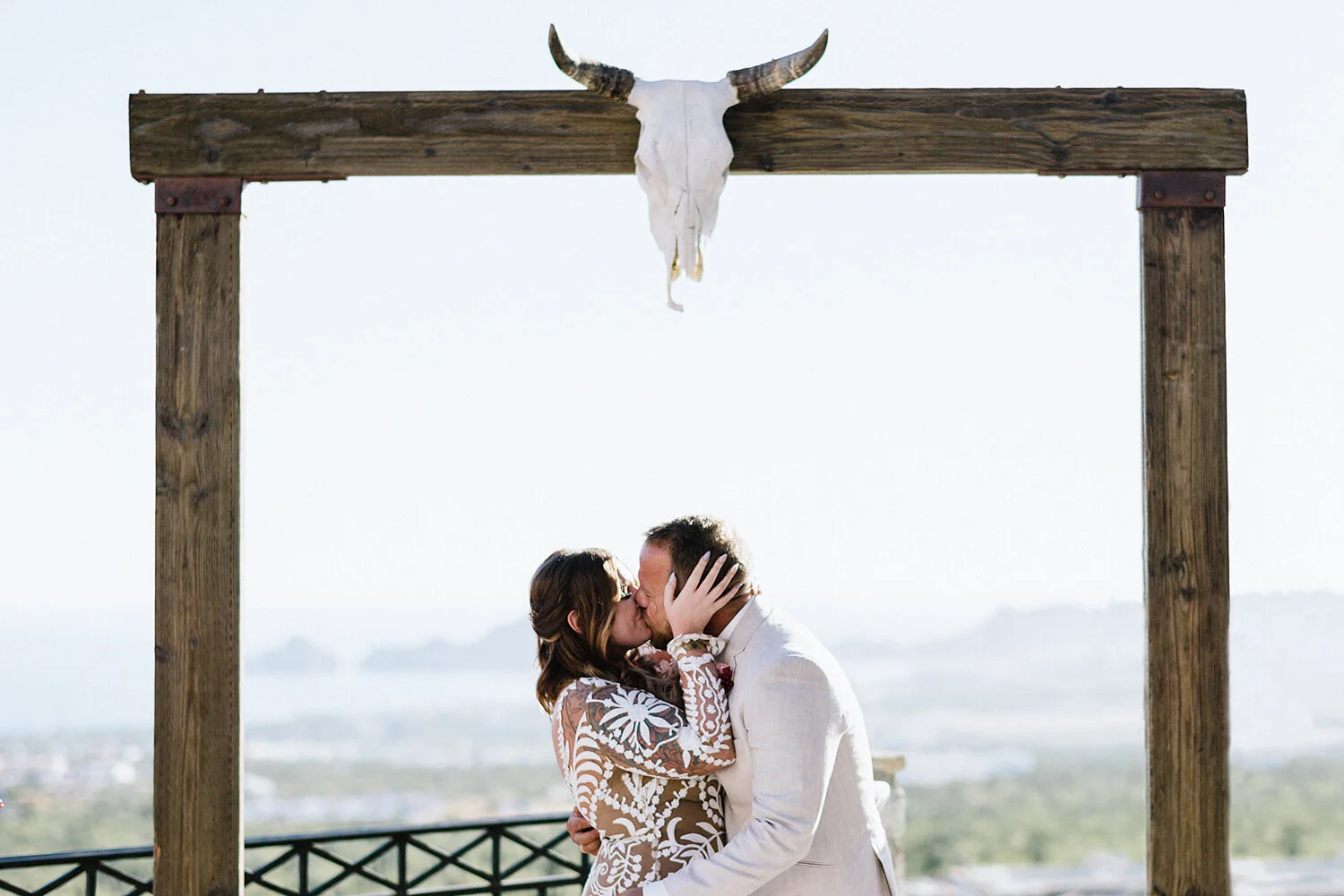411-destination-wedding-cabo-san-lucas-ventanas-private-residence-alternative-toronto-wedding-photographer-ceremony-candid-documentary-moments-first-kiss.JPG