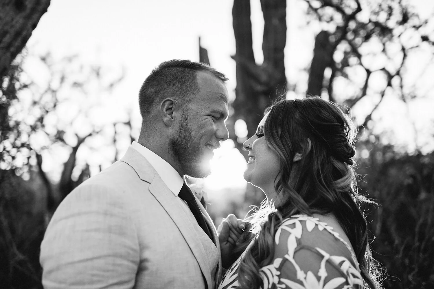 423-destination-wedding-cabo-san-lucas-ventanas-private-residence-alternative-toronto-wedding-photographer-documentary-photojournalistic-portraits-bride-and-groom-portraits-intimate-real-moments-sunset-desert-laughing-too-cute.JPG