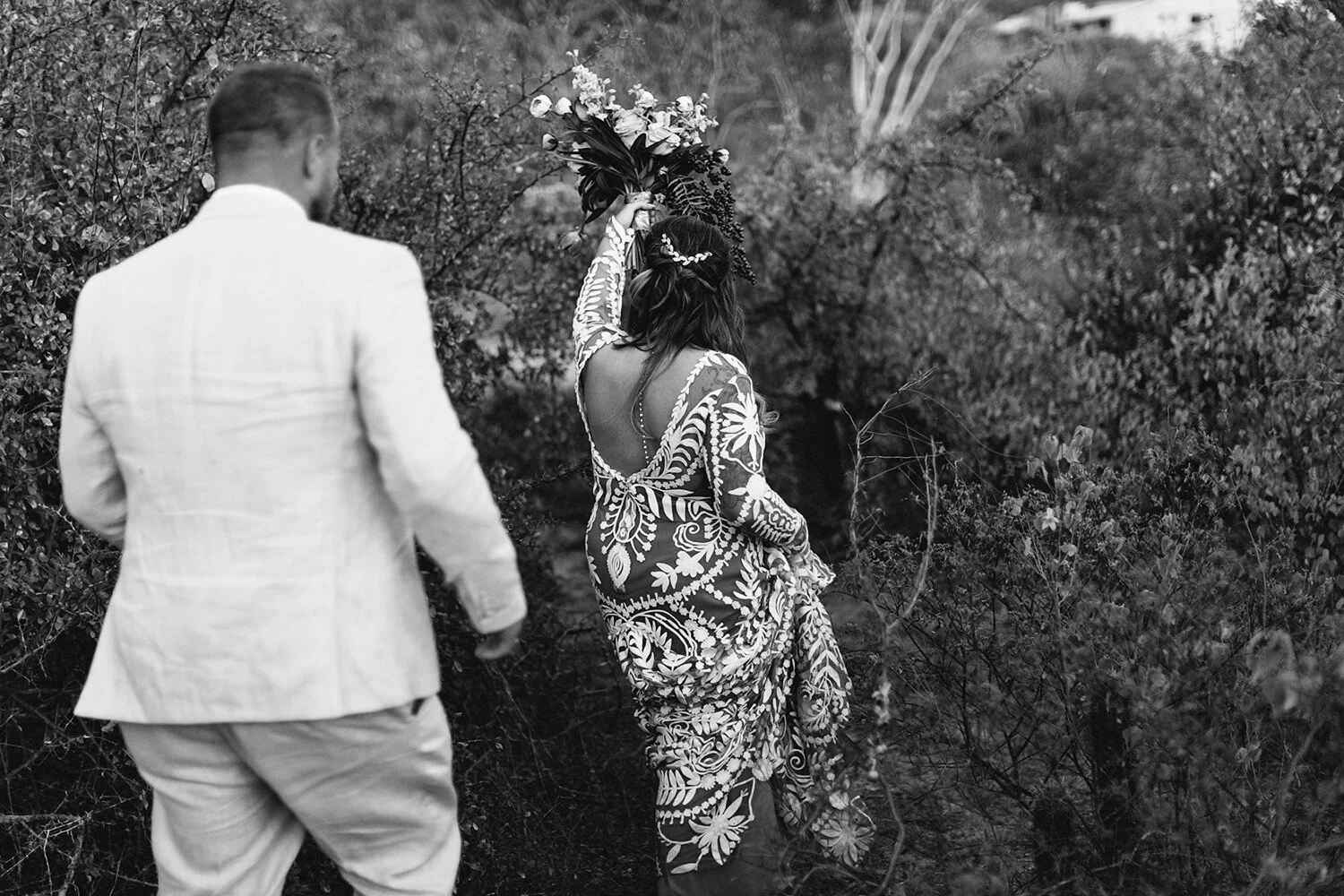 425-cabo-san-lucas-junebug-weddings-green-wedding-shoes-toronto-wedding-photographer-3b-photography-ventanas-private-club-mexico-bride-and-groom-portraits-candid-walking.JPG