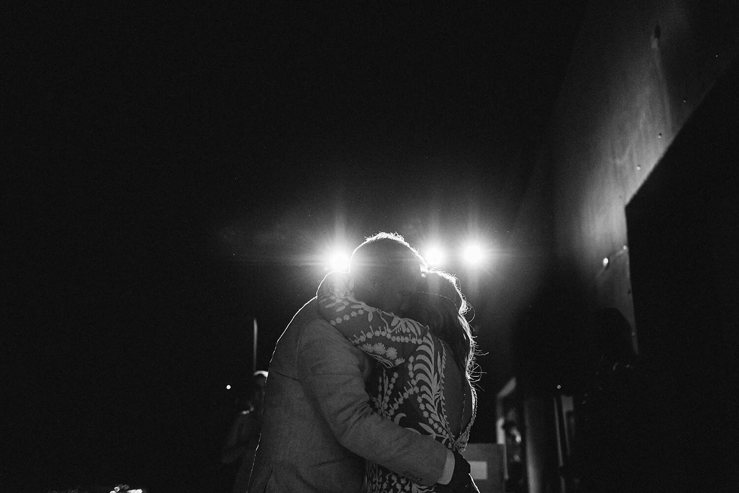 458-cabo-san-lucas-ventanas-private-residence-alternative-toronto-wedding-photographer-documentary-photojournalistic-reception-best-love-actually-moments-over-mountains-candid-first-dance-intimate-romantic-moody-bw.JPG