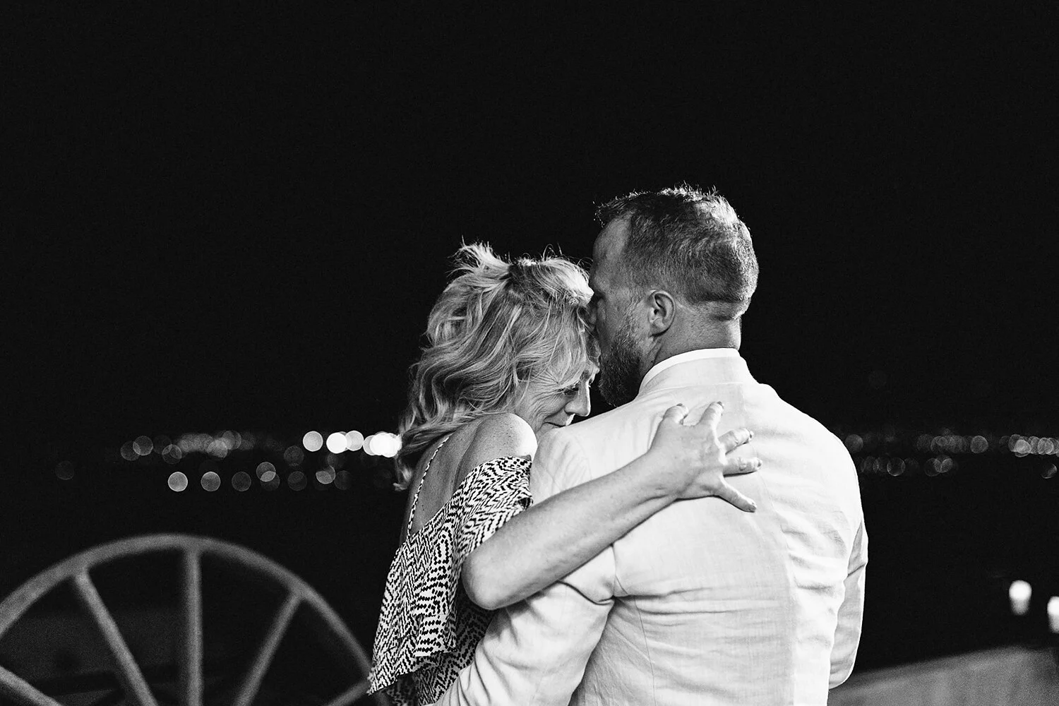460-cabo-san-lucas-junebug-weddings-green-wedding-shoes-toronto-wedding-photographer-3b-photography-ventanas-private-club-mexico-reception-night-mother-and-son-first-dance-real-moments-so-sweet.JPG