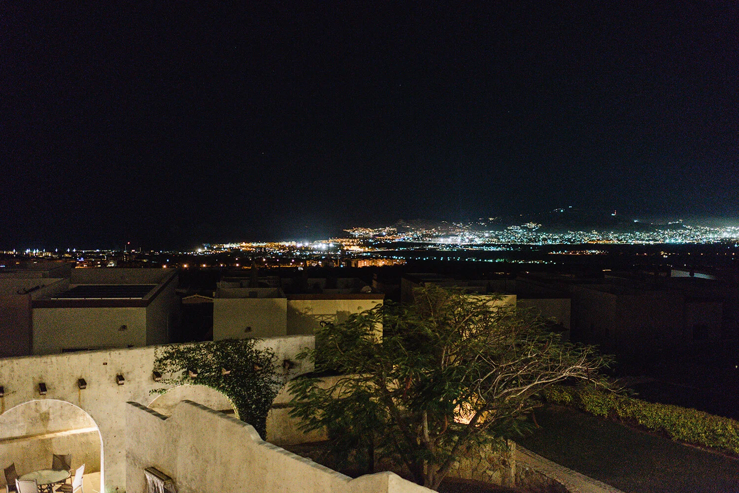 482-cabo-san-lucas-ventanas-private-residence-alternative-toronto-wedding-photographer-documentary-photojournalistic-reception-best-love-actually-moments-over-mountains-residence-details-cabo-skyline.JPG