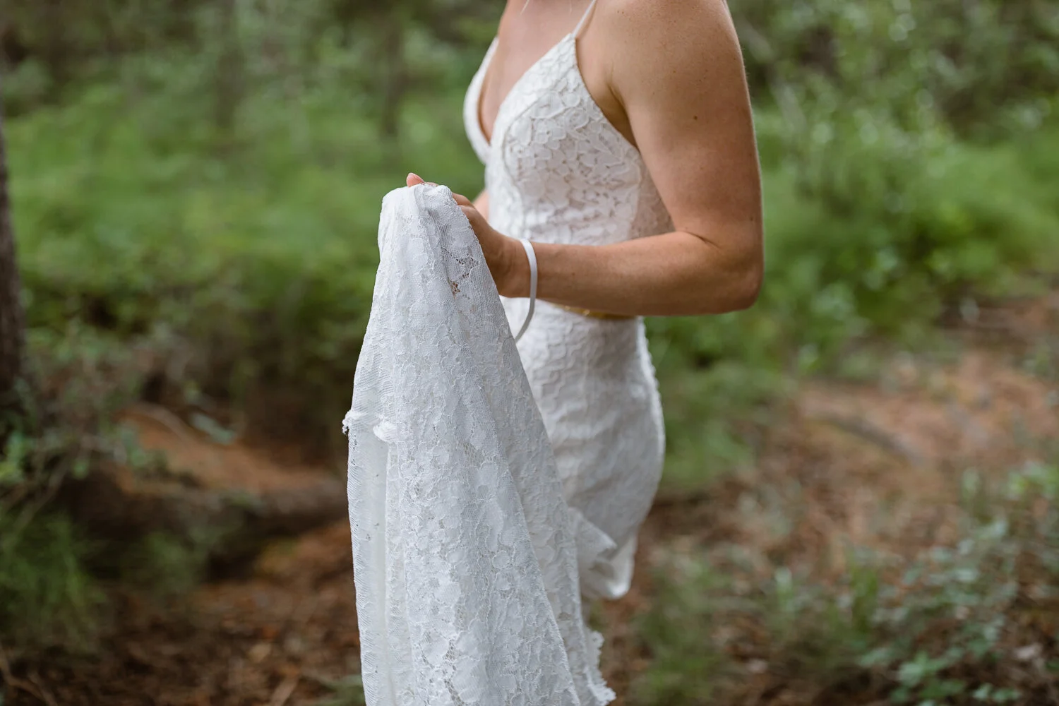 35-Canmore-Alberta-Real-Wedding-Best-Wedding-Photographers-44.JPG