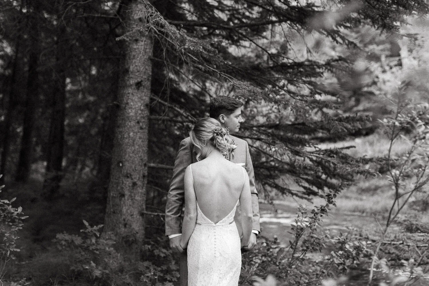 38-Canmore-Alberta-Real-Wedding-Best-Wedding-Photographers-51.JPG