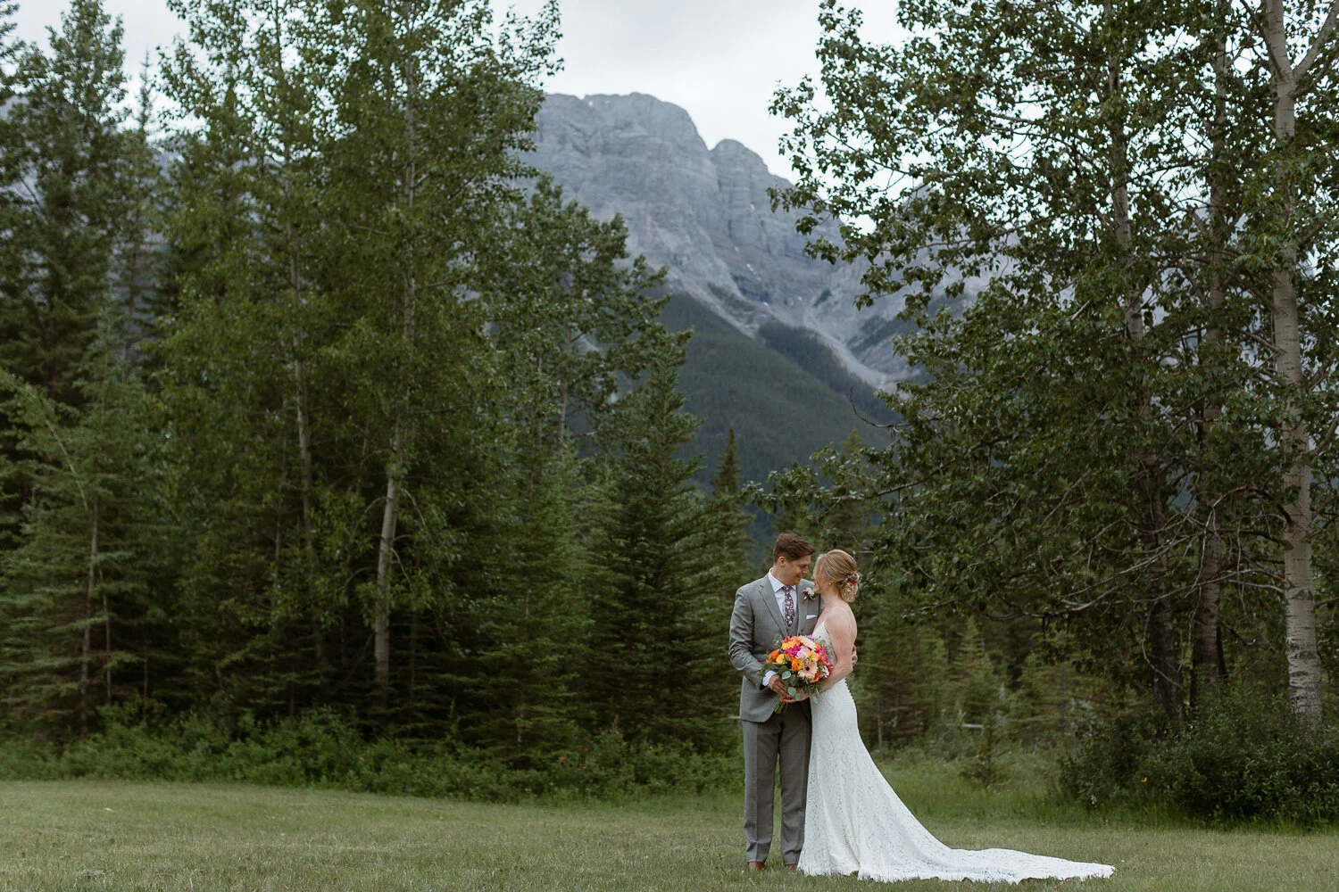 79-Canmore-Alberta-Real-Wedding-Best-Wedding-Photographers-115.JPG