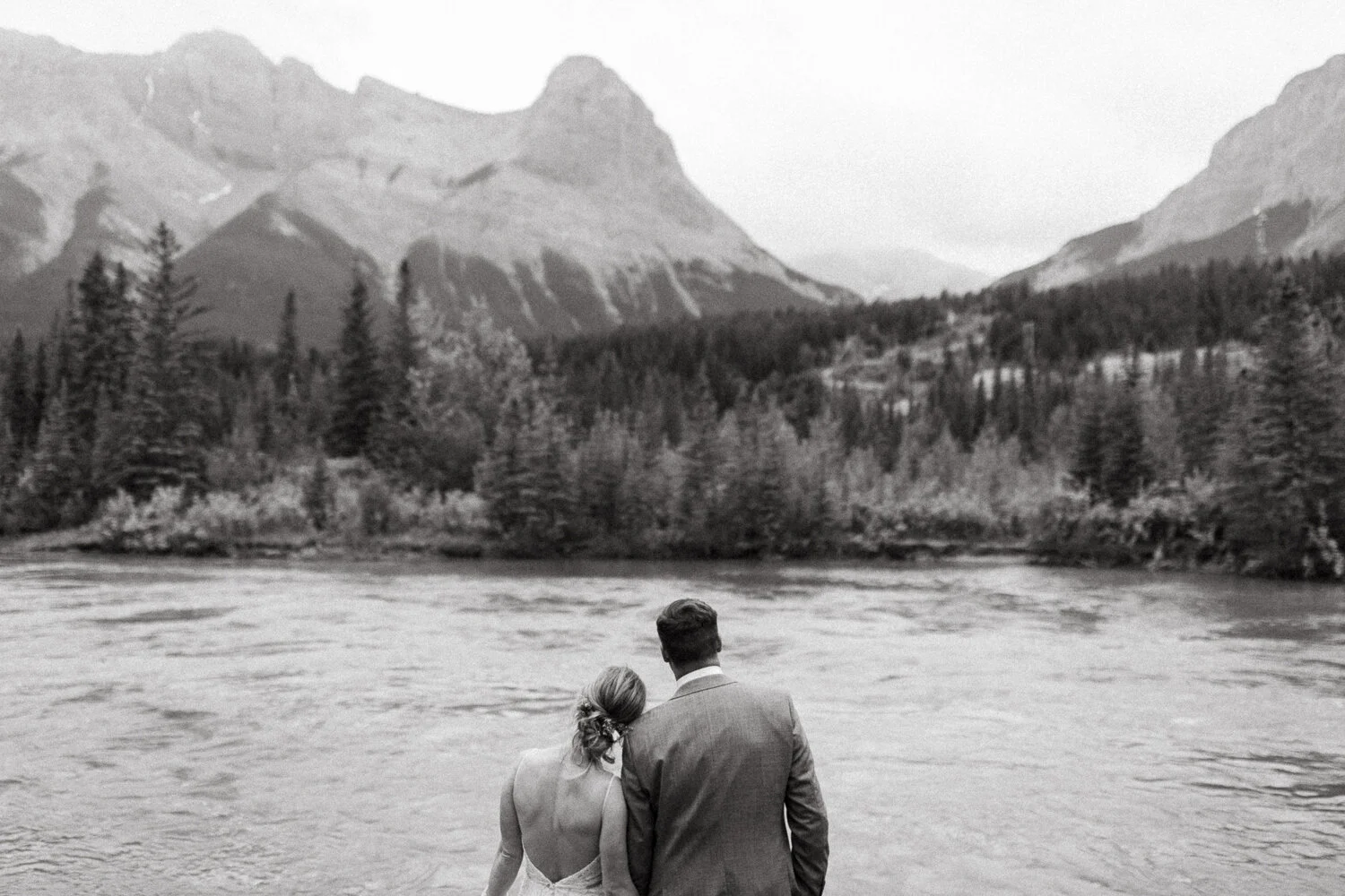 125-Canmore-Alberta-Real-Wedding-Best-Wedding-Photographers-225.JPG