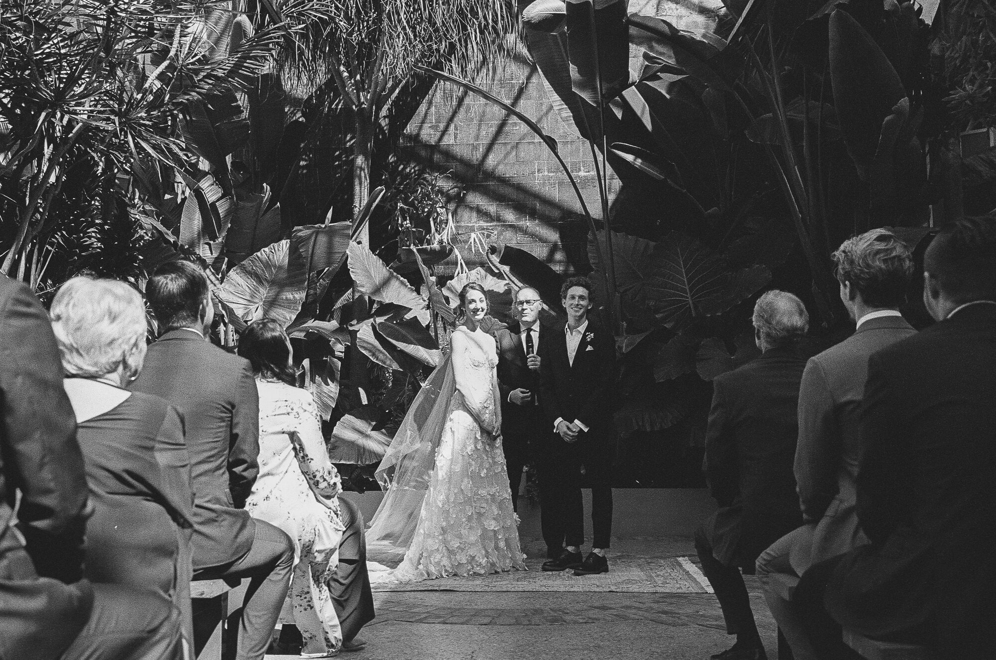 10-los-angeles-california-wedding-grass-room-dtla-venue-wedding-photography.JPG