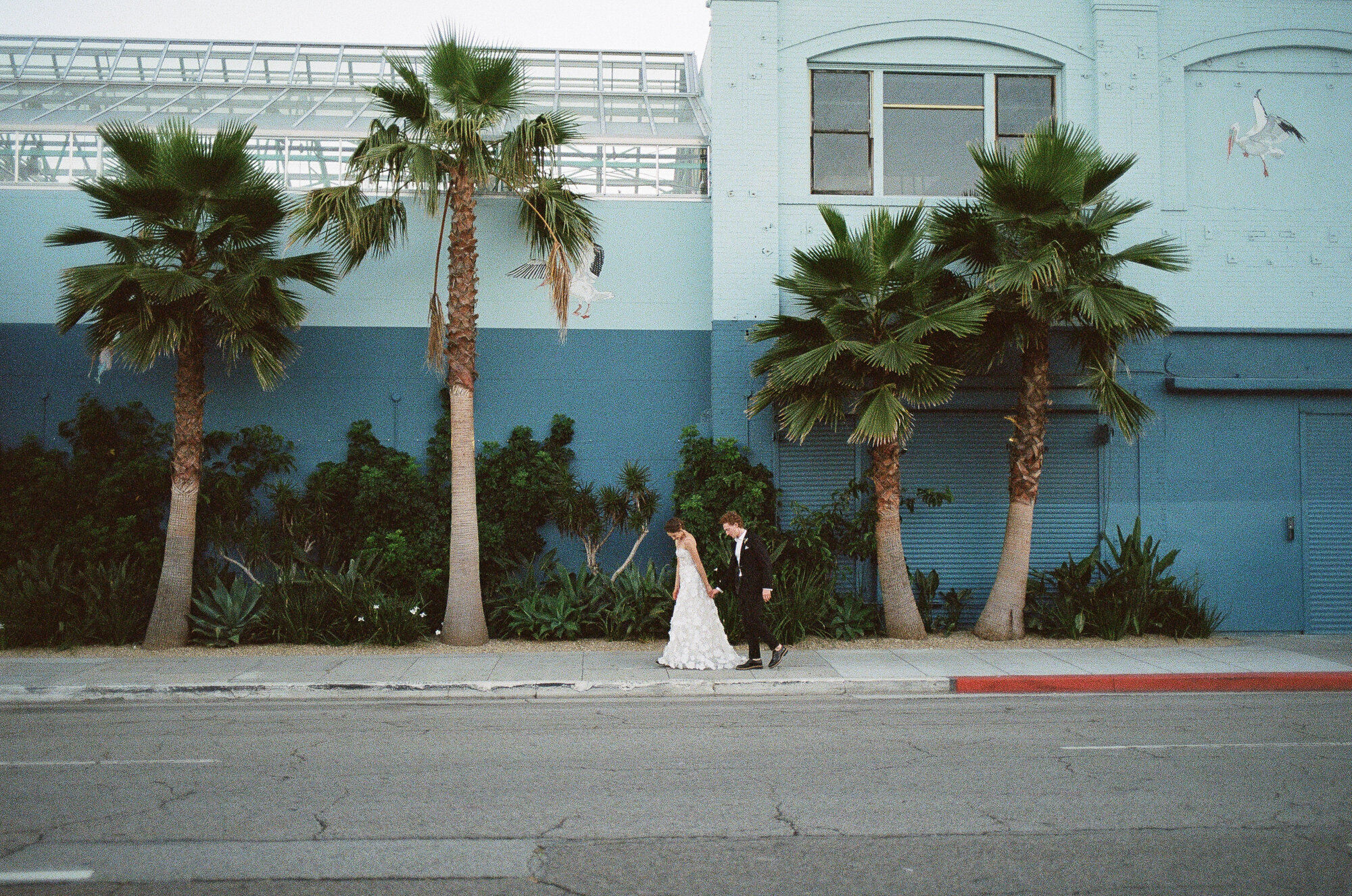 13-los-angeles-california-wedding-grass-room-dtla-venue-wedding-photography.JPG