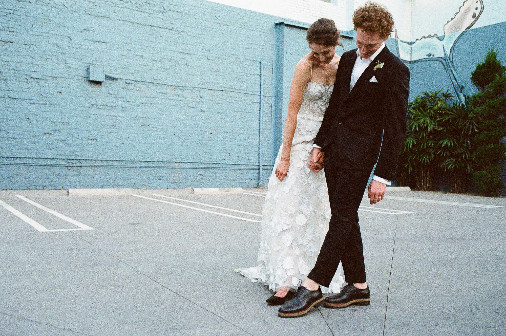 14-los-angeles-california-wedding-grass-room-dtla-venue-wedding-photography.JPG