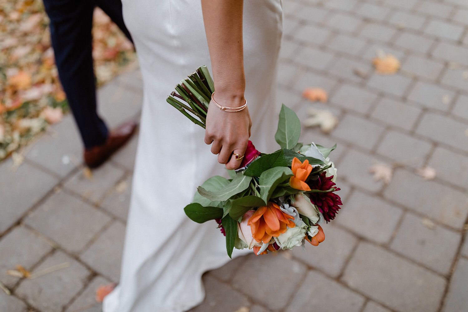 Small-Intimate-Elopement-Downtown-Toronto-U-of-T-Vows-where-to-elope-in-toronto-6.JPG