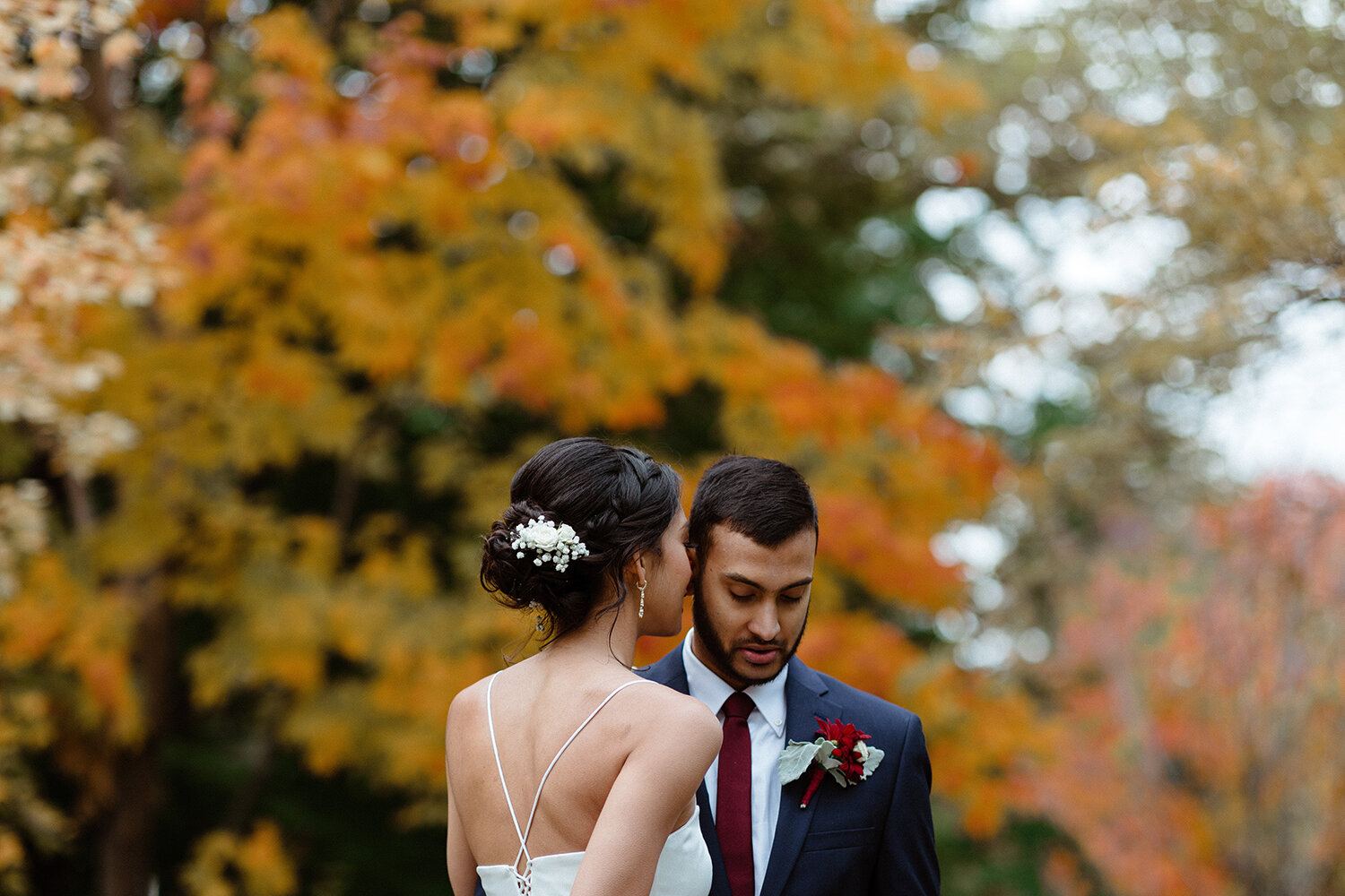 Small-Intimate-Elopement-Downtown-Toronto-U-of-T-Vows-where-to-elope-in-toronto-31.JPG