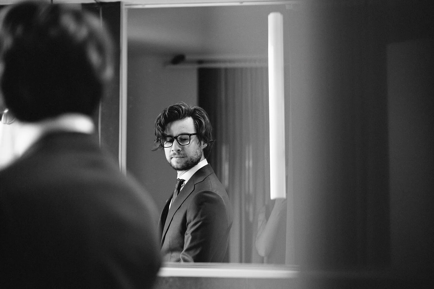 drake-hotel-elopement-toronto-downtown-city-photographer-small-venue-vintage-bar-restaurant-11.JPG