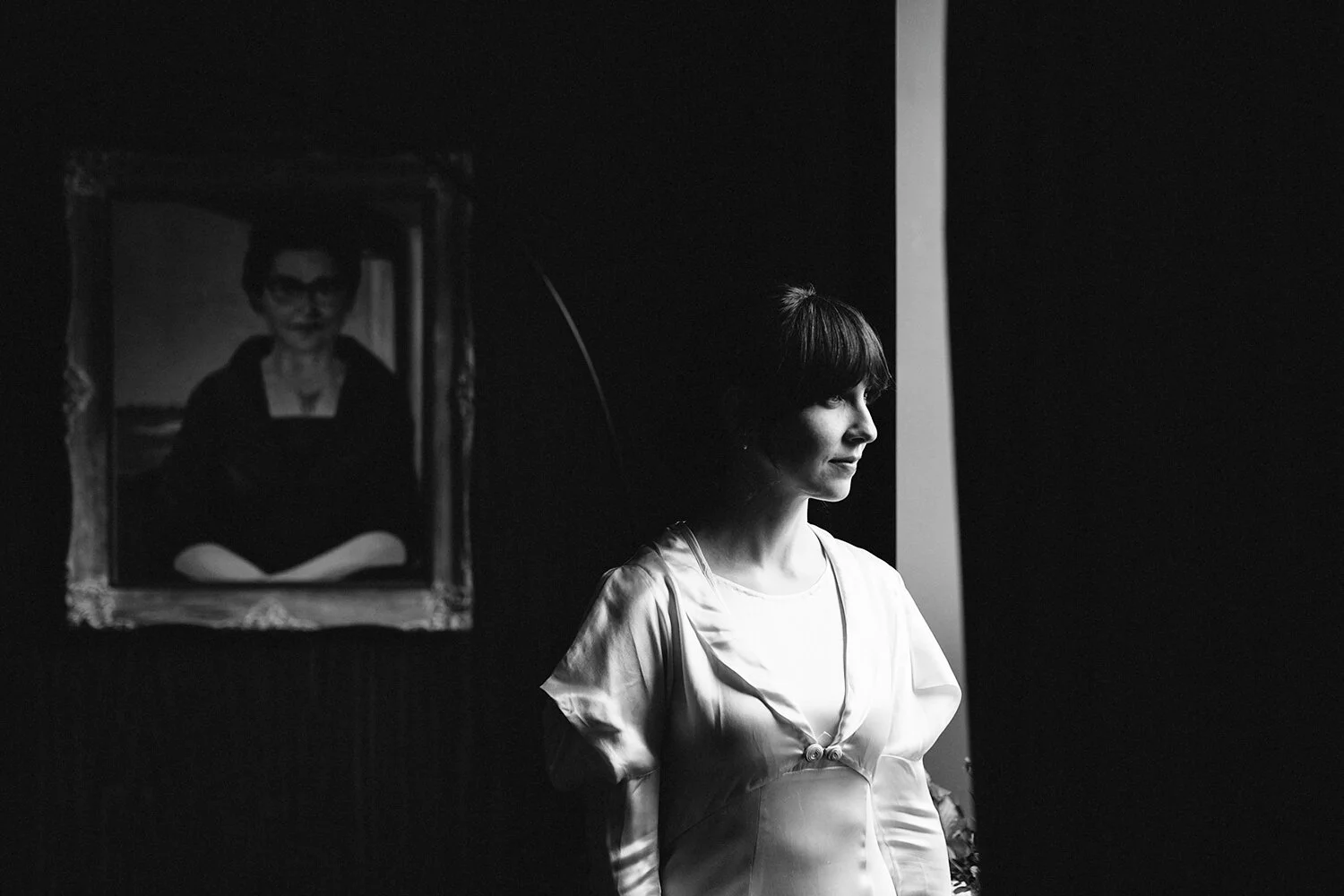 drake-hotel-elopement-toronto-downtown-city-photographer-small-venue-vintage-bar-restaurant-54.JPG
