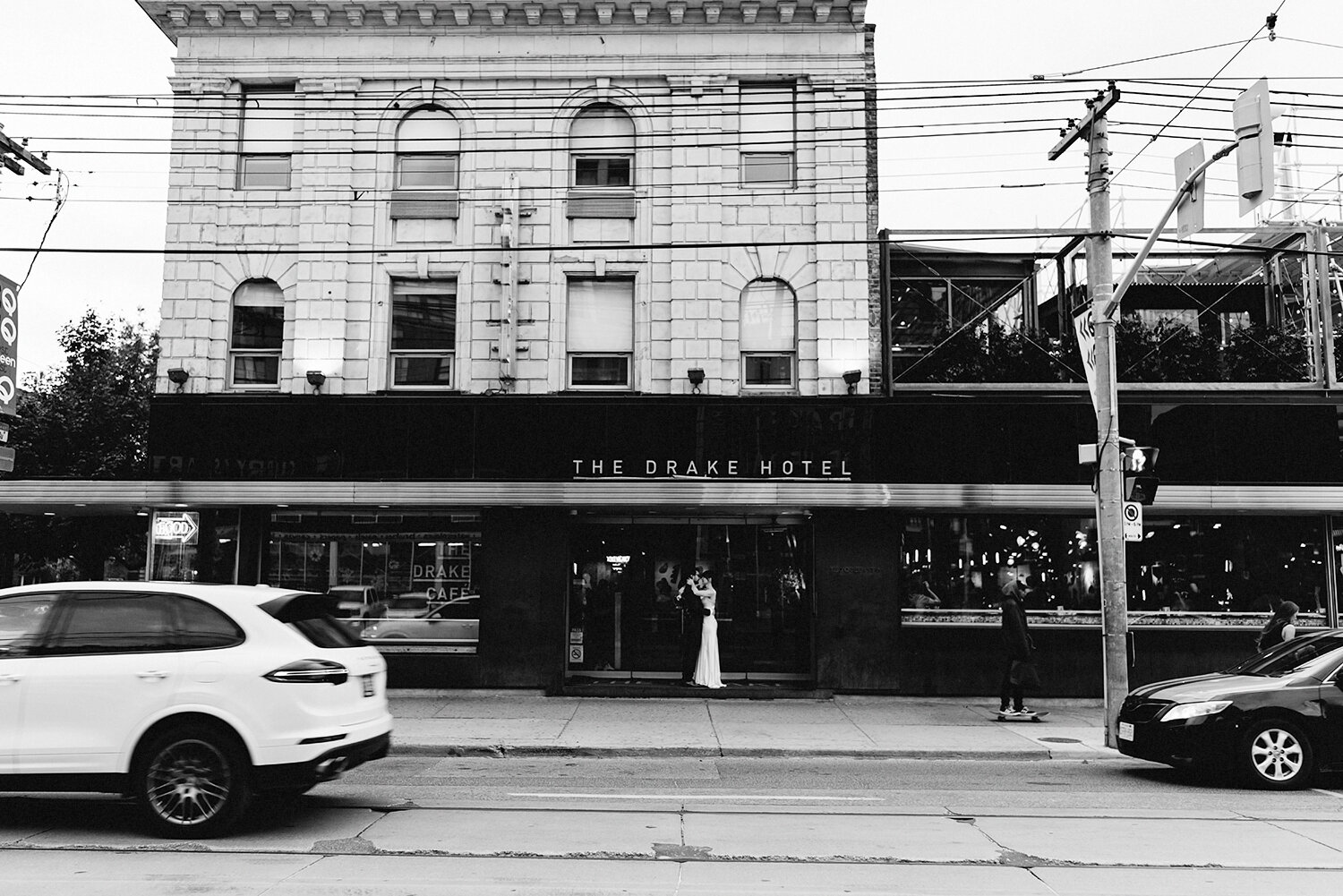 drake-hotel-elopement-toronto-downtown-city-photographer-small-venue-vintage-bar-restaurant-60.JPG